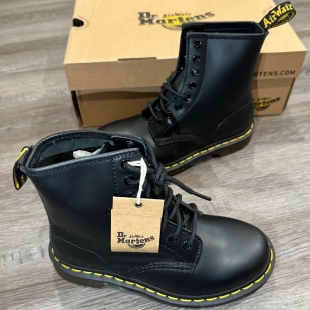 Dr Martens 1460 Black Smooth Leather Lace Up Combat Boots